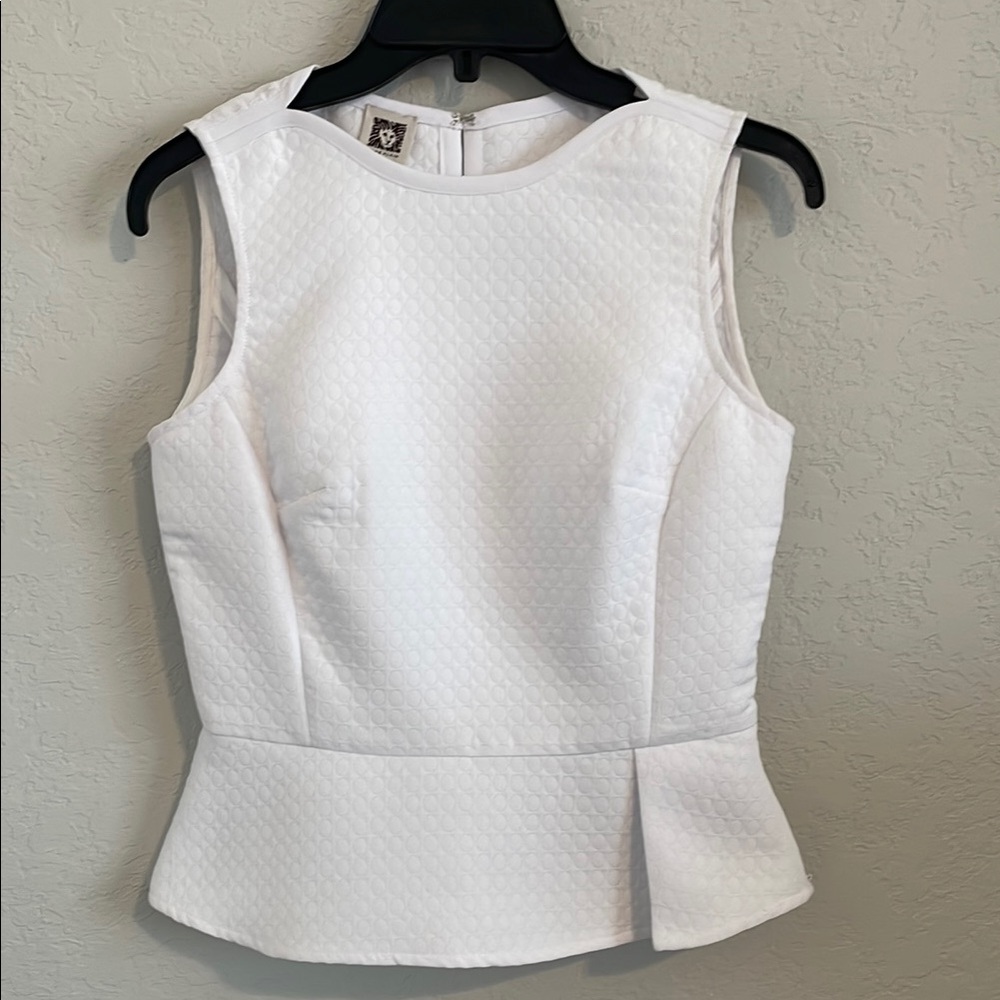 Anne Klein White Sleeveless Top, Size 2